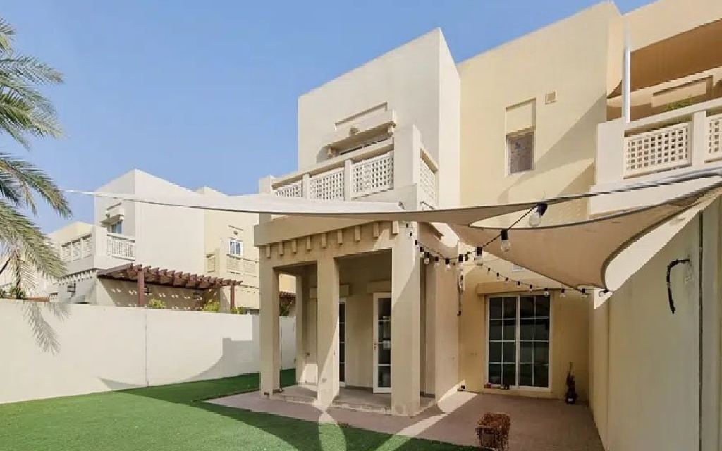 Zulal 2 Townhouses