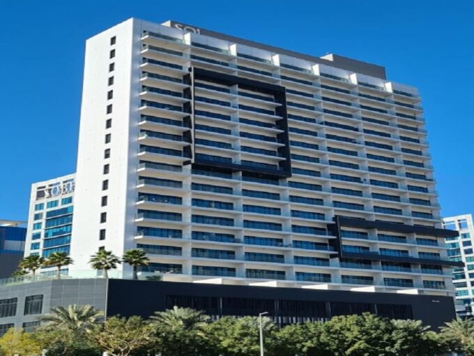Sol Bay at Business Bay, Dubai - Miva.ae